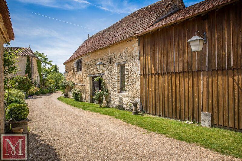Le Manoir De Beauregard Bed & Breakfast Clermont-de-Beauregard Exterior foto